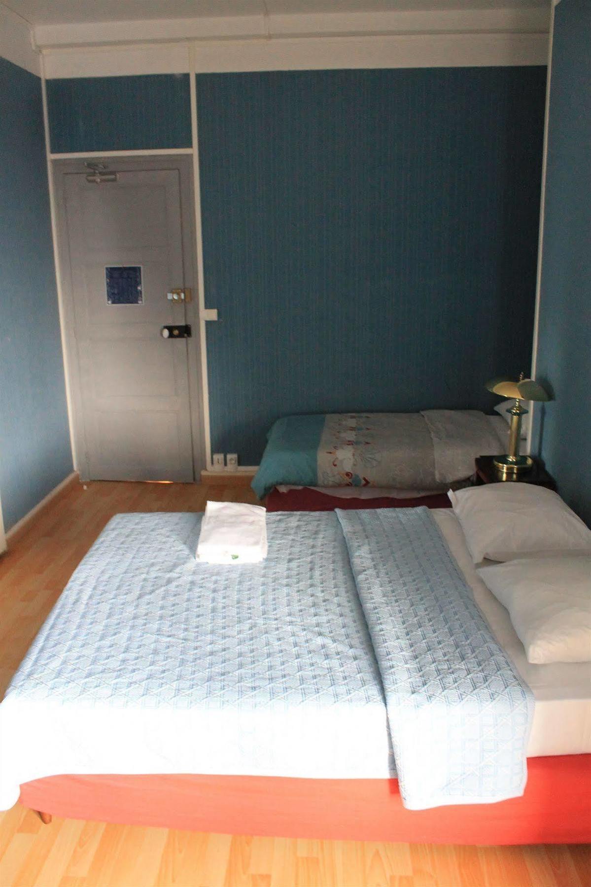 Le Pavillon Hotel Блоа Екстериор снимка