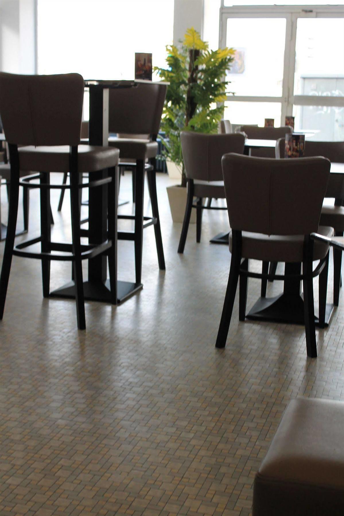 Le Pavillon Hotel Блоа Екстериор снимка